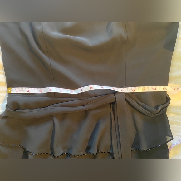 Flattering DressBarn Sz-12 ShimmeryBlackDress-ALL 4 Layers Hemmed w/Black Beads - Picture 7 of 16
